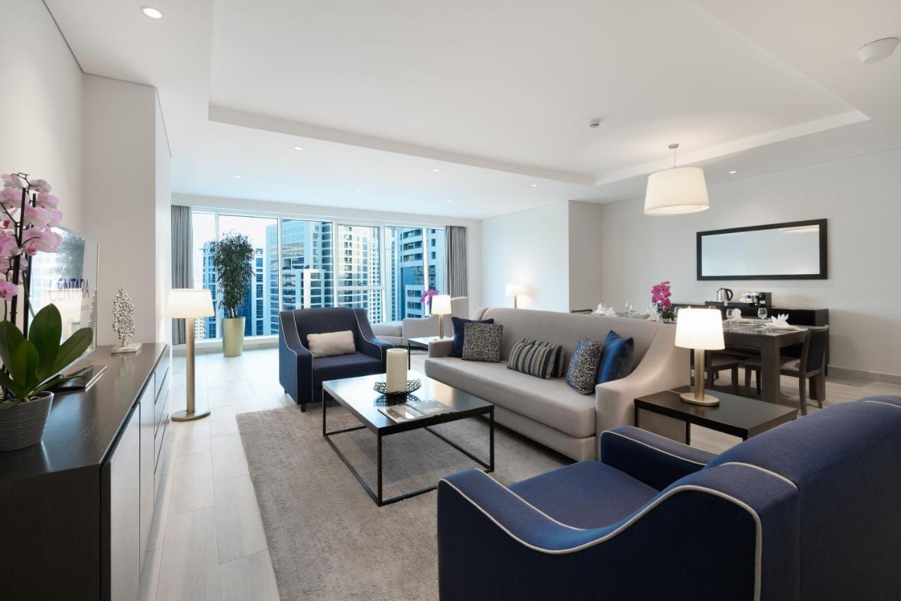 Centara West Bay Hotel&Residences Doha Exterior foto A living room in a typical apartment