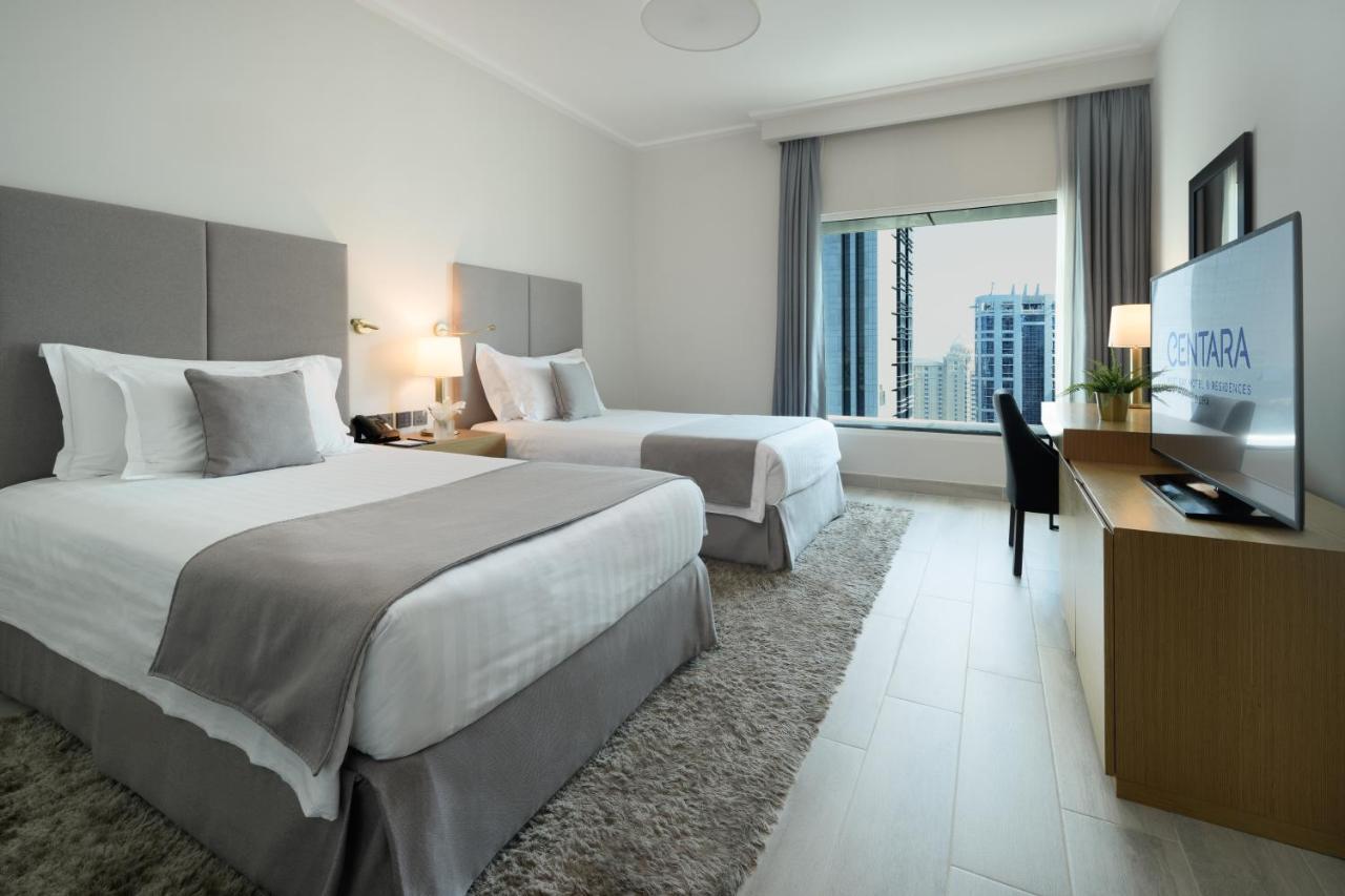 Centara West Bay Hotel&Residences Doha Exterior foto A room at the hotel